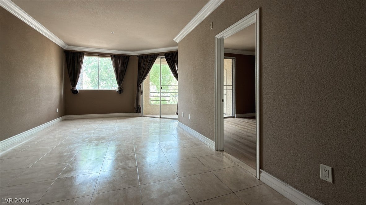 210 E Flamingo Road 112