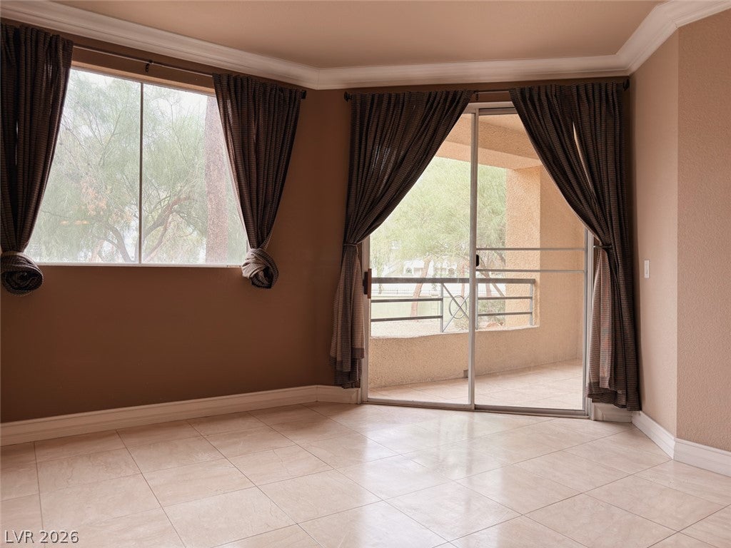 210 E Flamingo Road 112