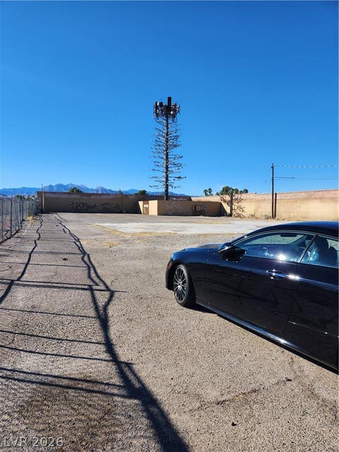 Vacant Land For Sale - 1859 N Decatur Boulevard<br/> Las Vegas, NV 89108