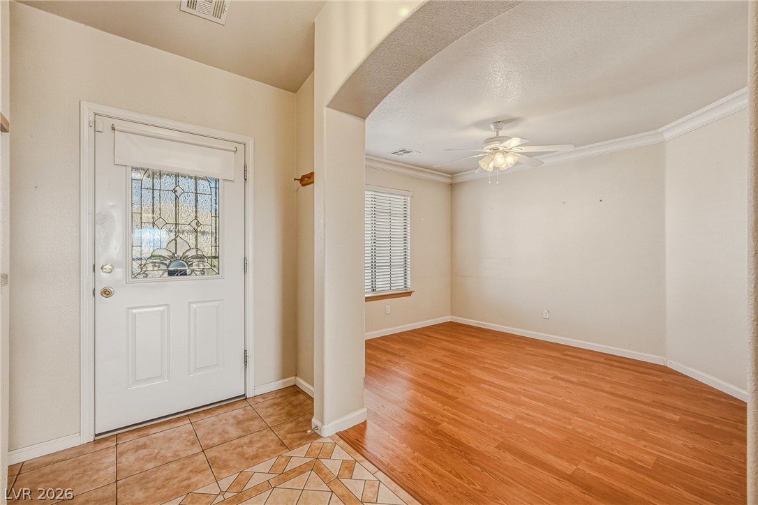 1780 S Vineyard Drive