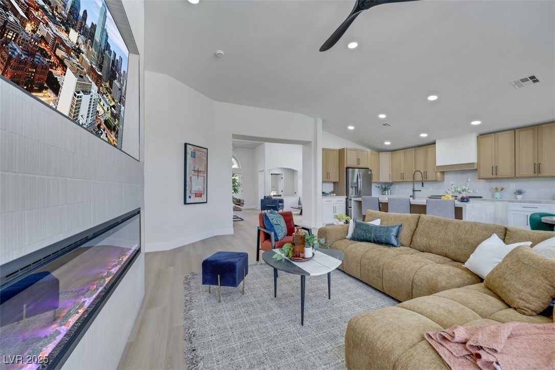 1594 Pontine Court, Henderson, Nevada image 31