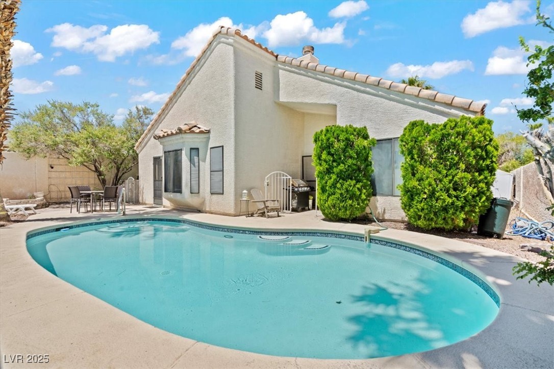 2100 RICO PEAK Court