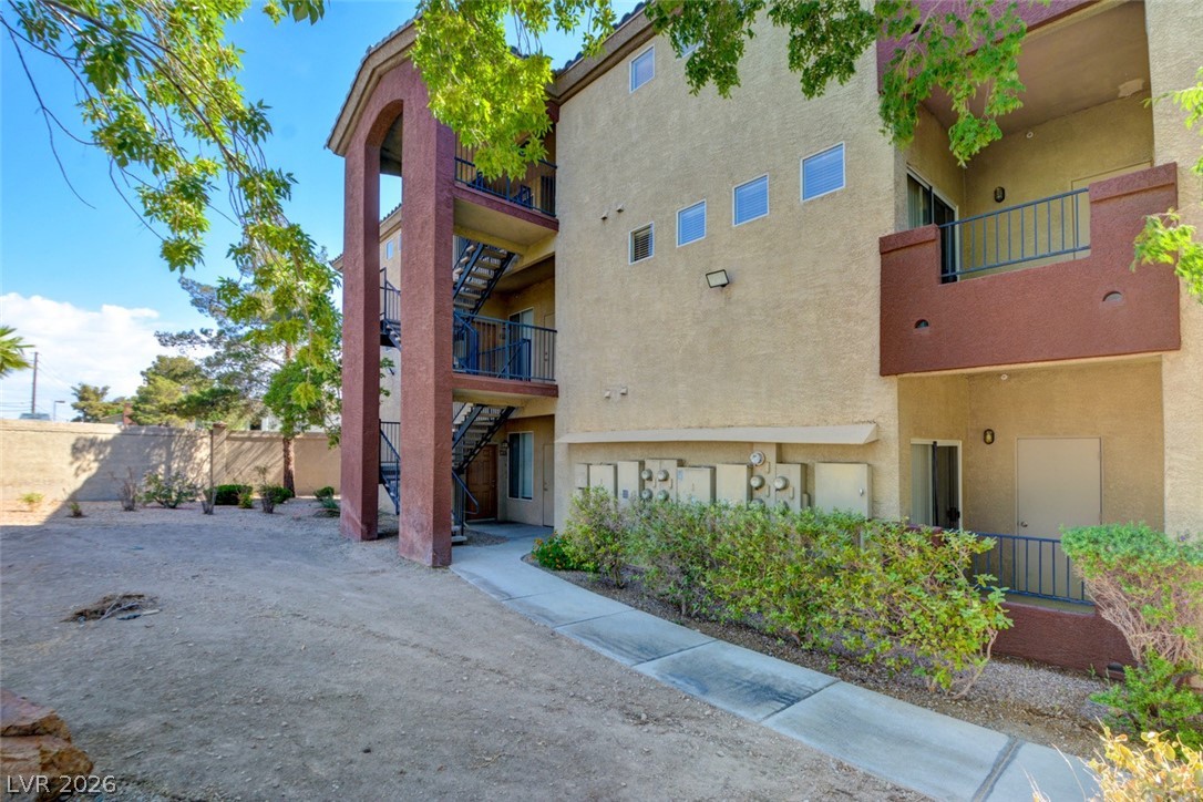 4400 S Jones Boulevard 3075