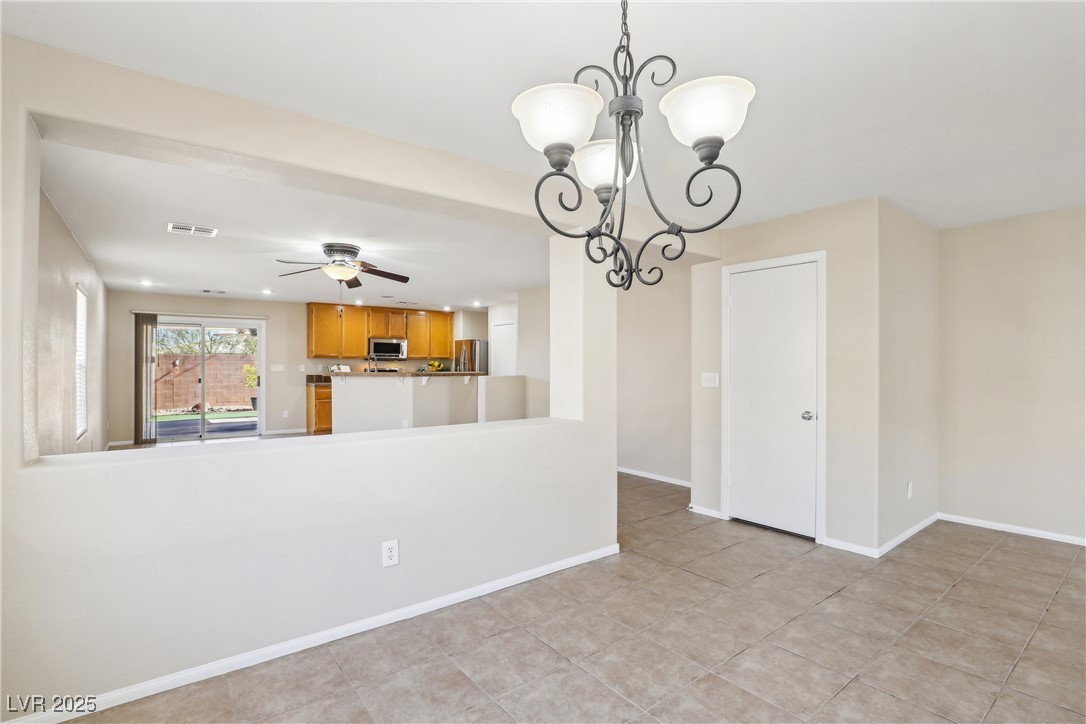 Henderson, Nevada 89002, United States, 3 Bedrooms Bedrooms, ,2 BathroomsBathrooms,Residential,Pending,11167