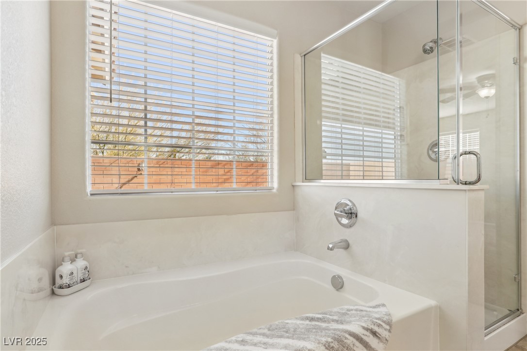 Henderson, Nevada 89002, United States, 3 Bedrooms Bedrooms, ,2 BathroomsBathrooms,Residential,Pending,11167