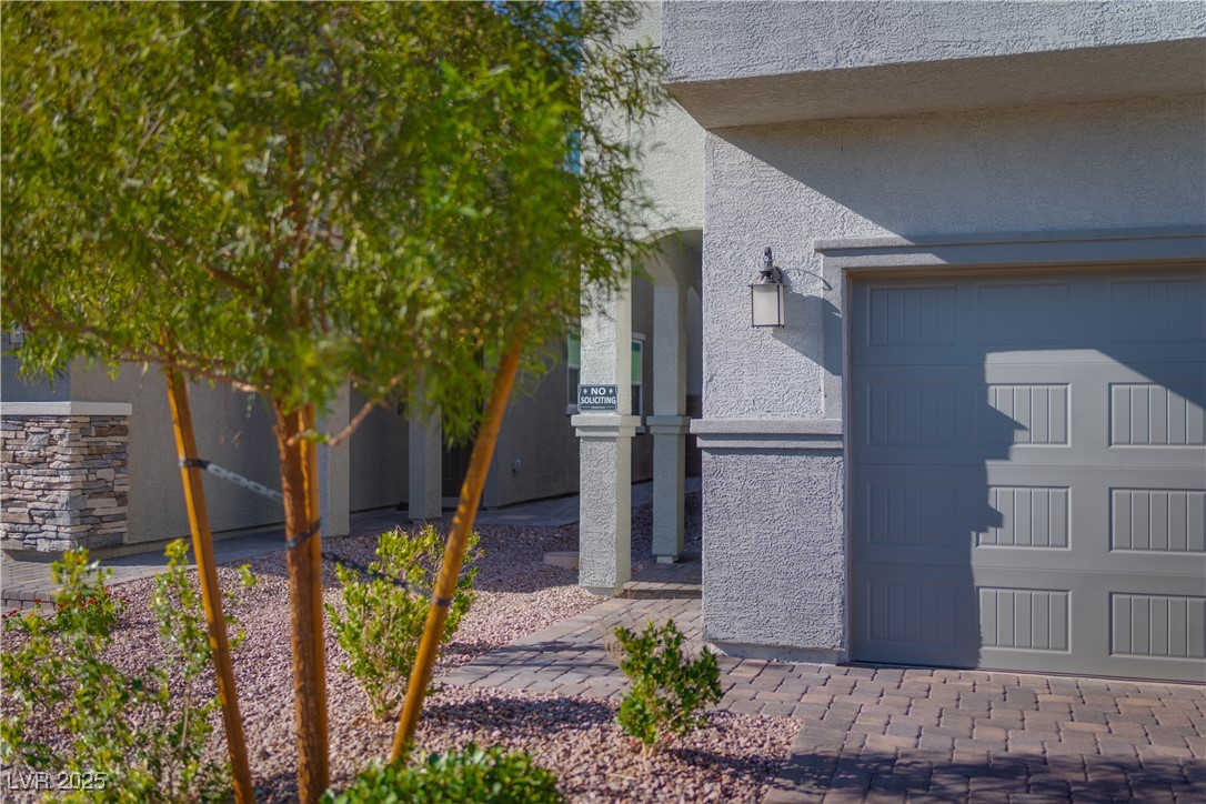 4456 Swimming Minnow Avenue
