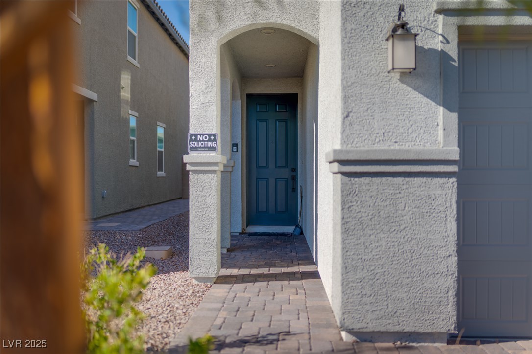 4456 Swimming Minnow Avenue