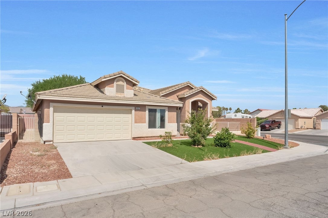 4537 Colonial Canyon Street