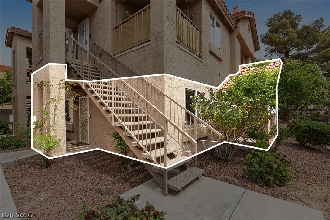 2110 Los Feliz Street 1039