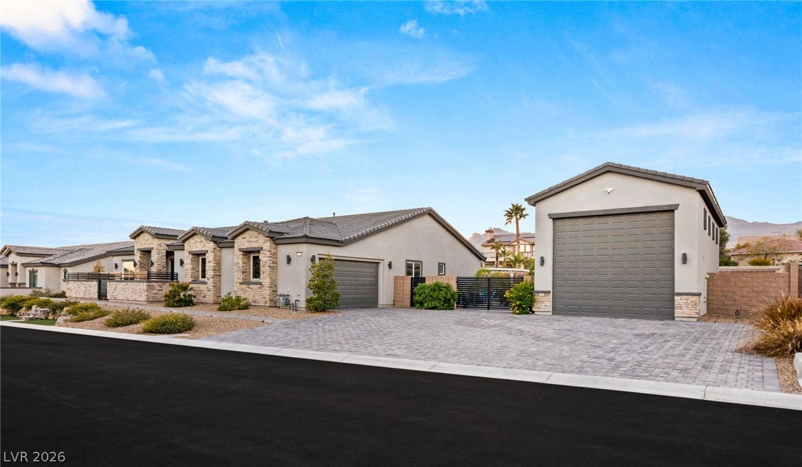 5865 Alice Landing Court