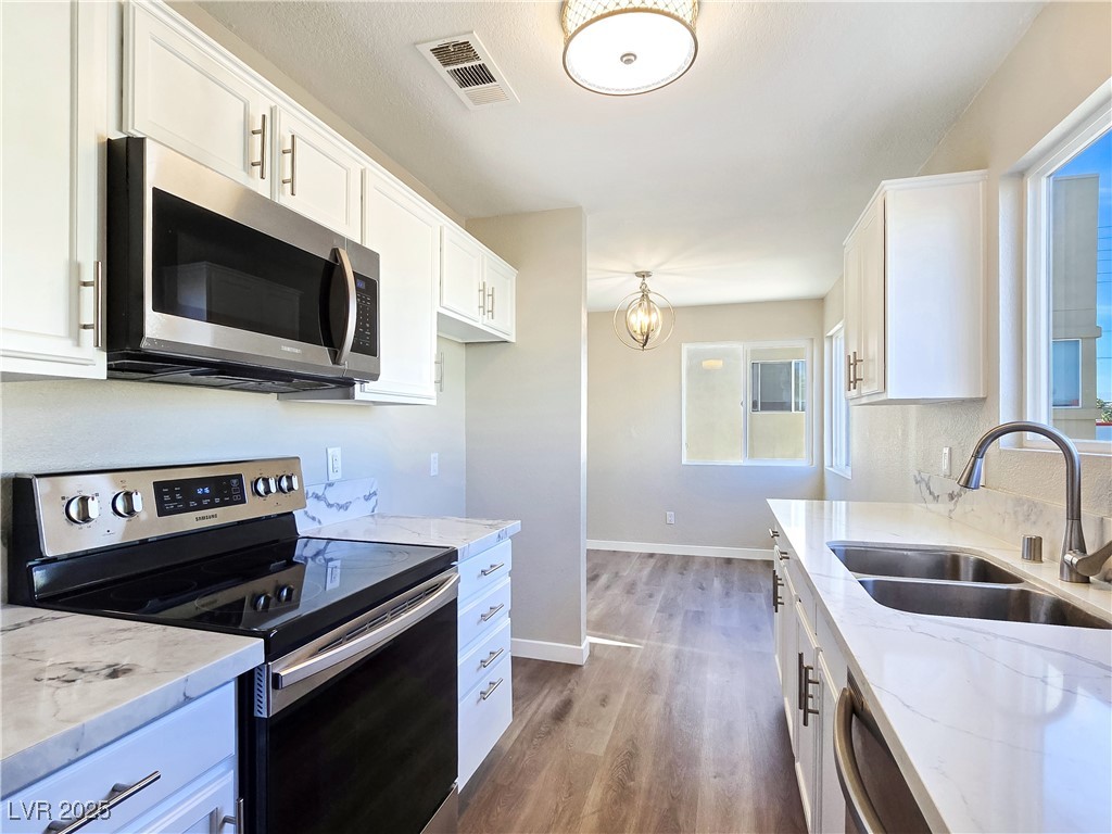 1812 N Decatur Boulevard 202