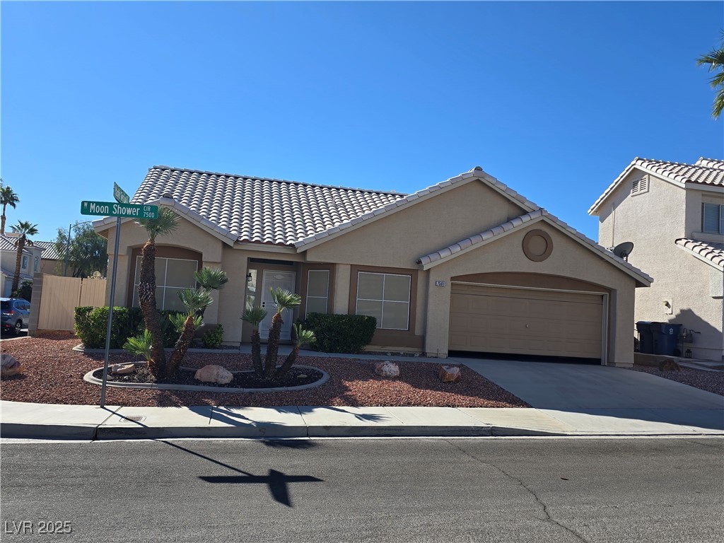 7501 Moon Shower Circle