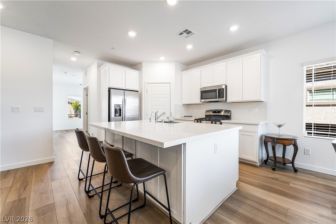 392 Aravalli Crest Street