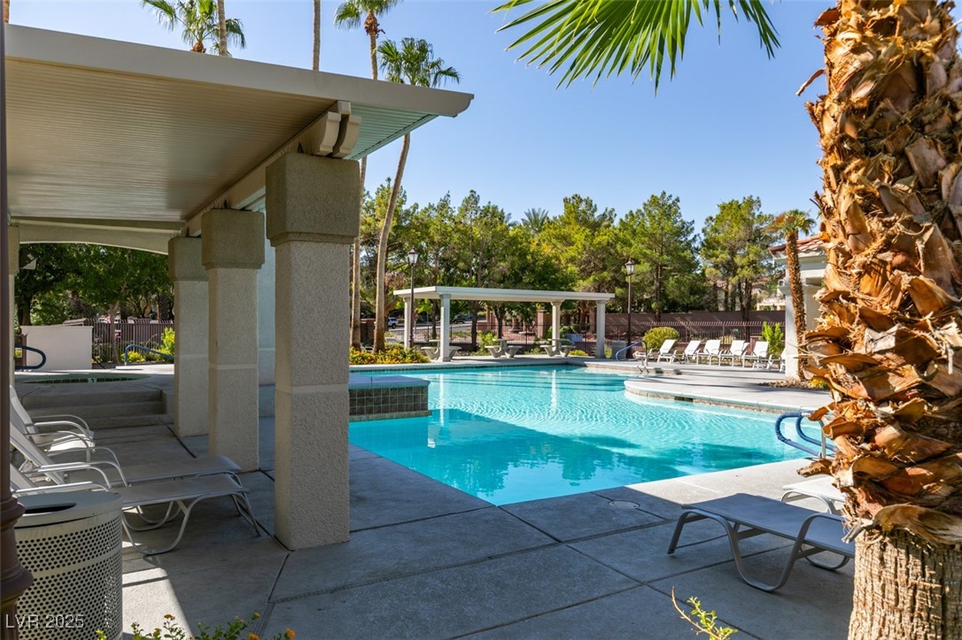 Henderson, Nevada 89012, United States, 3 Bedrooms Bedrooms, ,3 BathroomsBathrooms,Residential,Active,213606