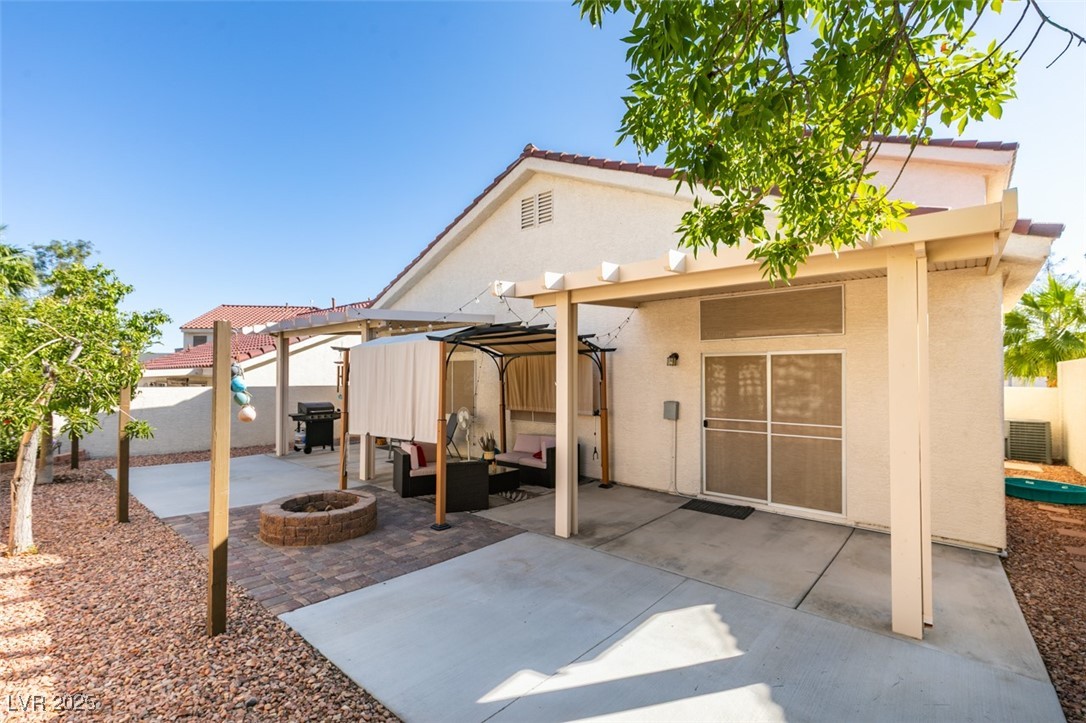 Henderson, Nevada 89012, United States, 3 Bedrooms Bedrooms, ,3 BathroomsBathrooms,Residential,Active,213606