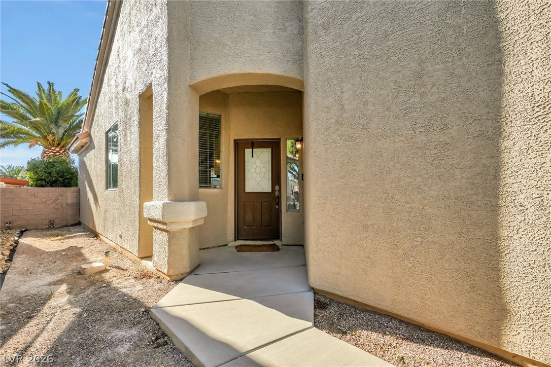 7493 Majestic Bay Street