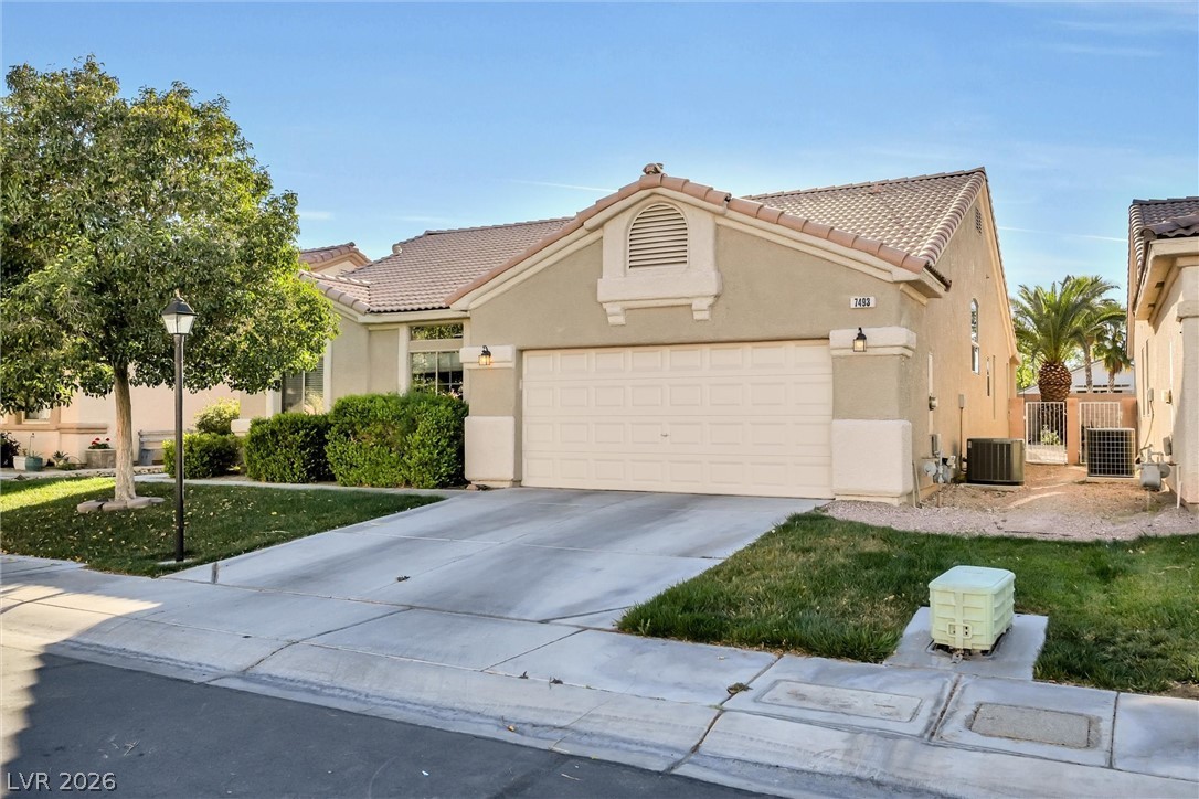 7493 Majestic Bay Street