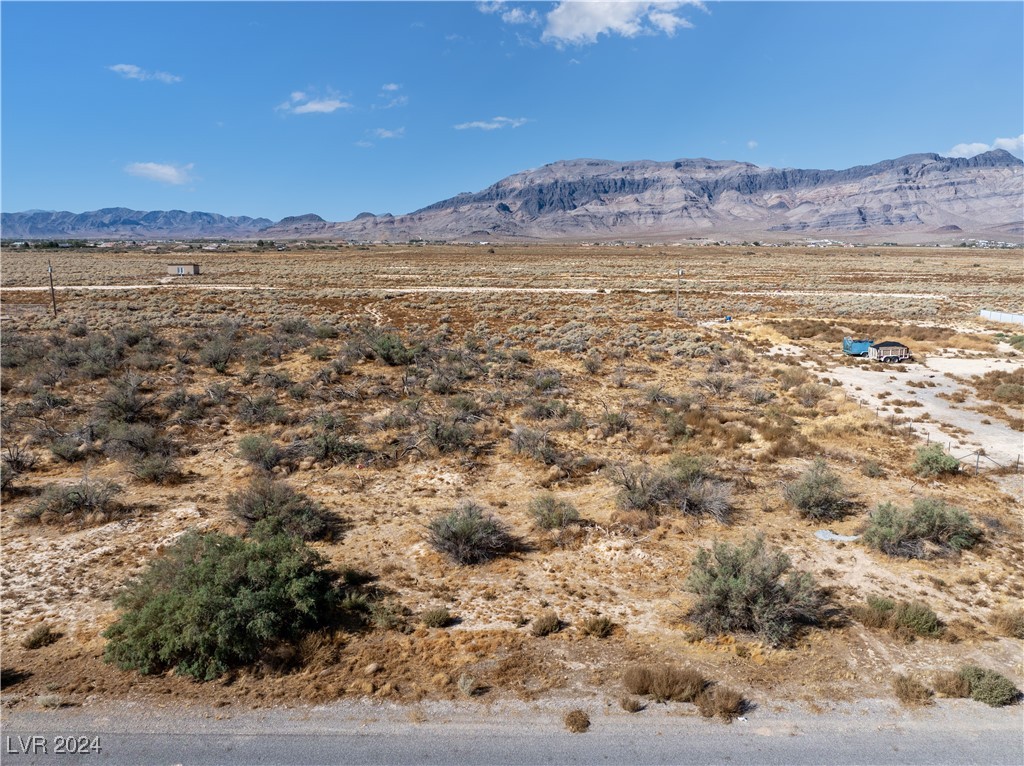 5850 N Johnnie Mine Street, Pahrump, Nevada image 7