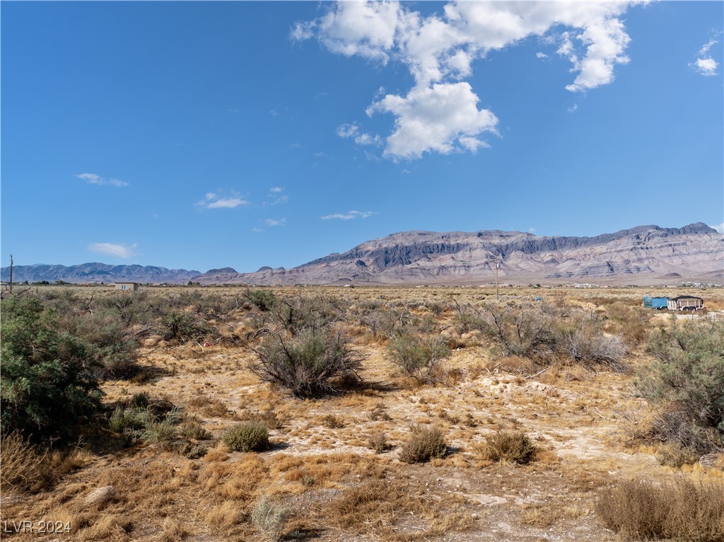 5850 N Johnnie Mine Street, Pahrump, Nevada image 6