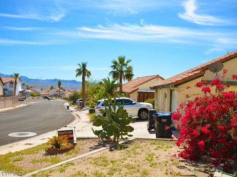 Single Family Residence in Laughlin NV 3015 Palo Verde Drive 3.jpg