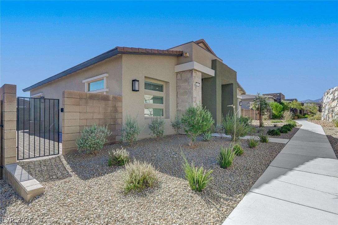 913 Allister Fields Lane