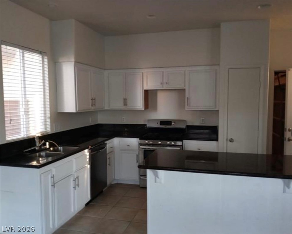 1432 Evening Song Avenue