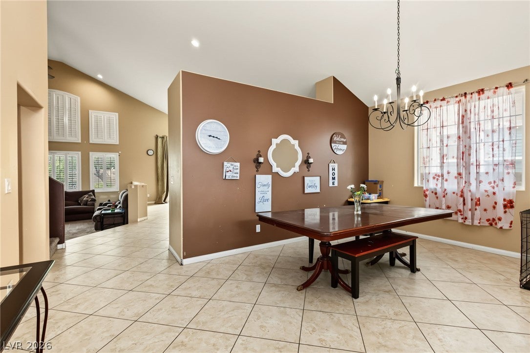 7021 Albatross Attic Street