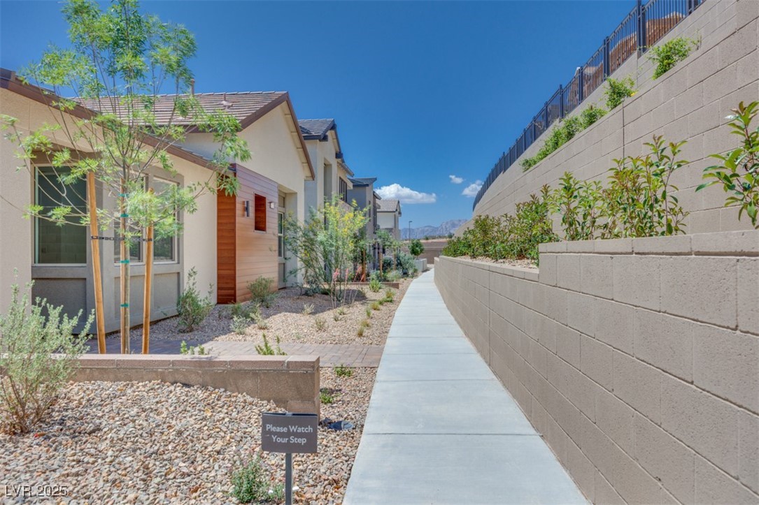 1021 Golden Summit Drive