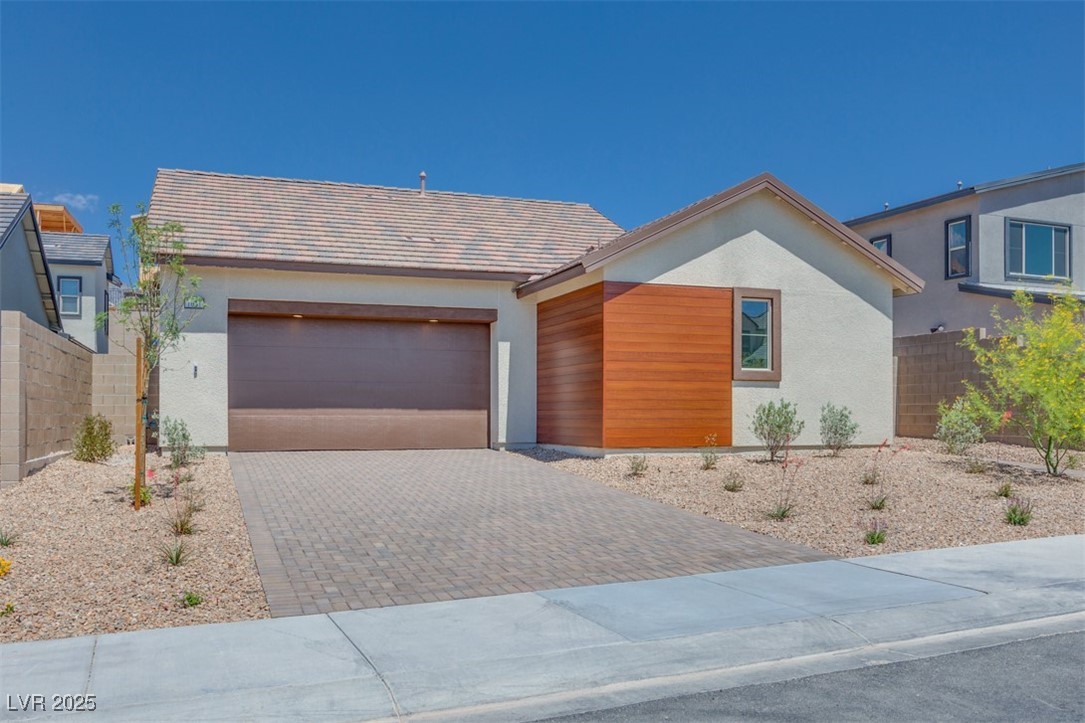1021 Golden Summit Drive