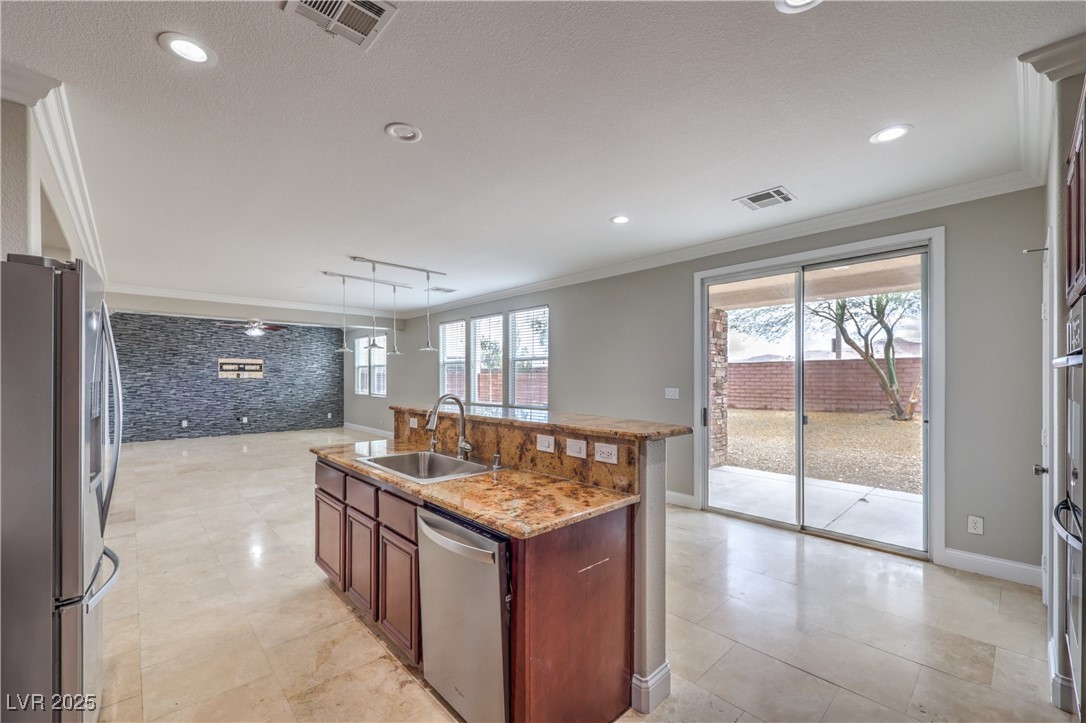 7095 Mountain Den Avenue, Las Vegas, Nevada image 9