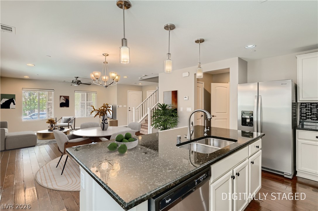 3037 Camino Sereno Avenue