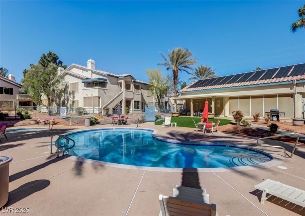 Properties 1 3425 E Russell Road 265