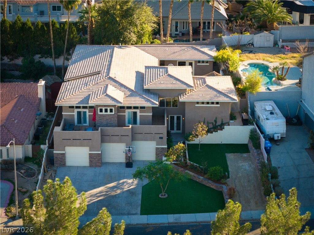 2817 High View Drive