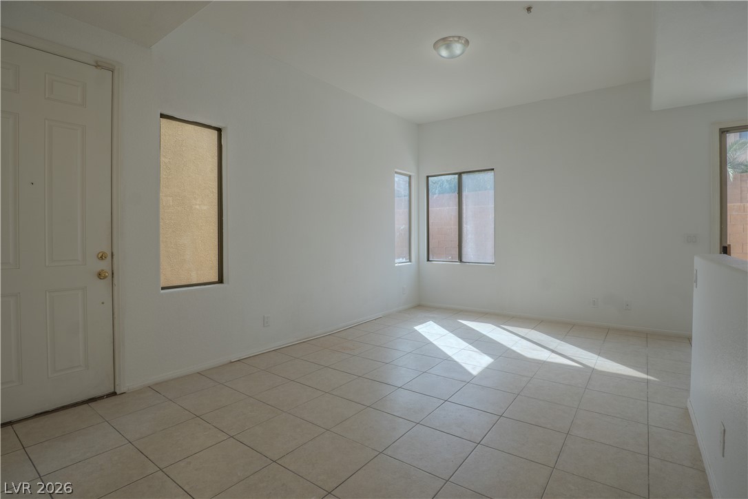 8301 Strawberry Spring Street