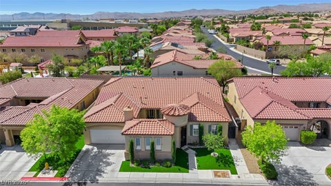 Homes For Sale - 7135 Comanche Canyon Avenue<br/> Las Vegas, NV 89113