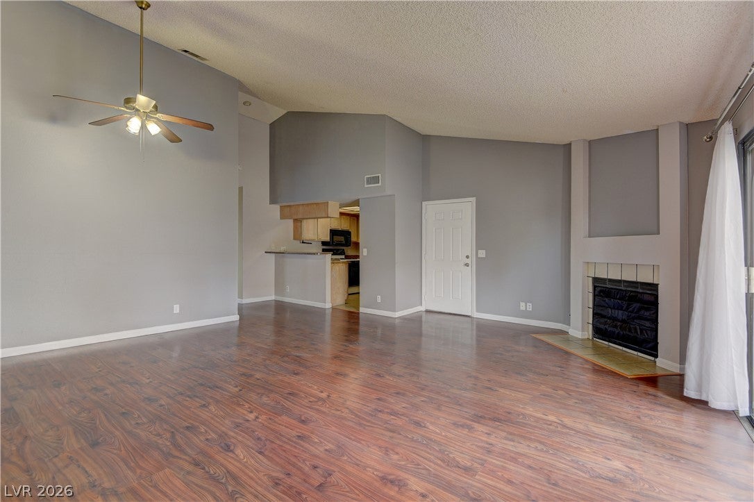 820 N Sloan Lane 203