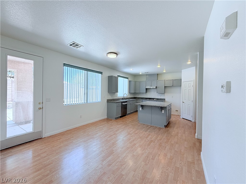 8938 Sanibel Shore Avenue