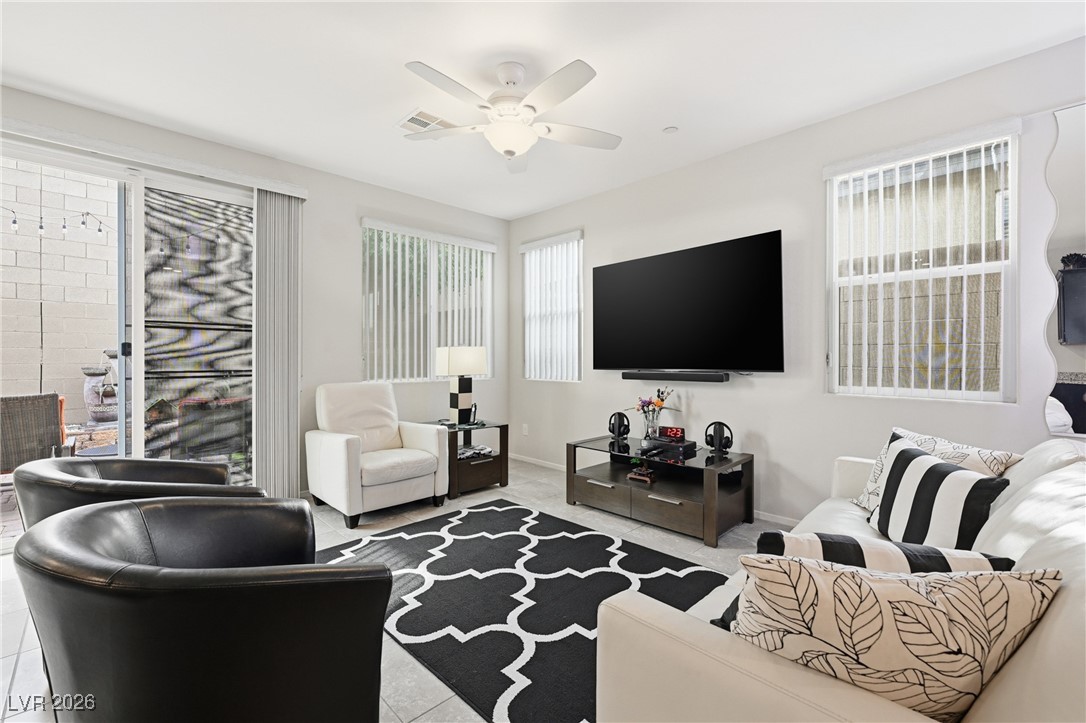 1305 Paseo Del Oso Lane