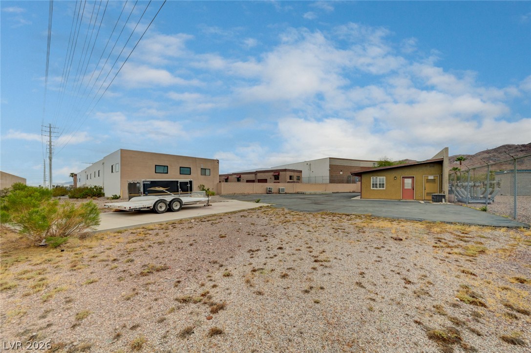 1005 Industrial Road