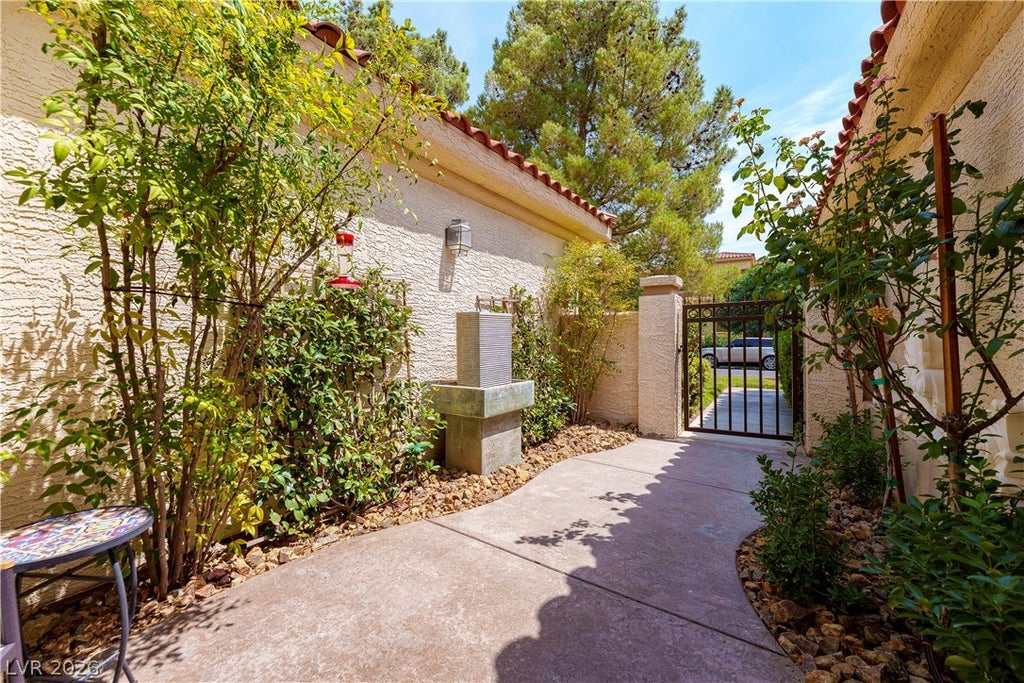 Photo of 5121 Kapalua Lane, Las Vegas, NV 89113 (MLS # 2811025)