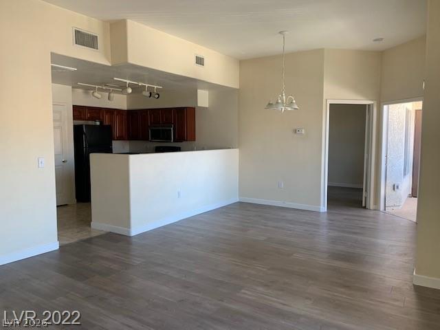 9303 Gilcrease Avenue 2202