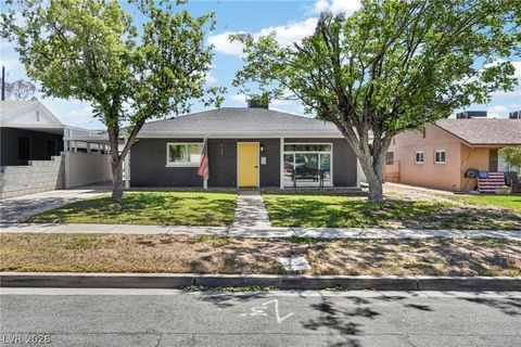 Homes For Sale - 525 7th Street<br/> Boulder City, NV 89005