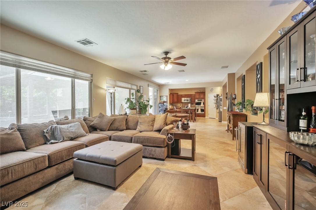 2189 De Narvik Drive, Henderson, Nevada image 5