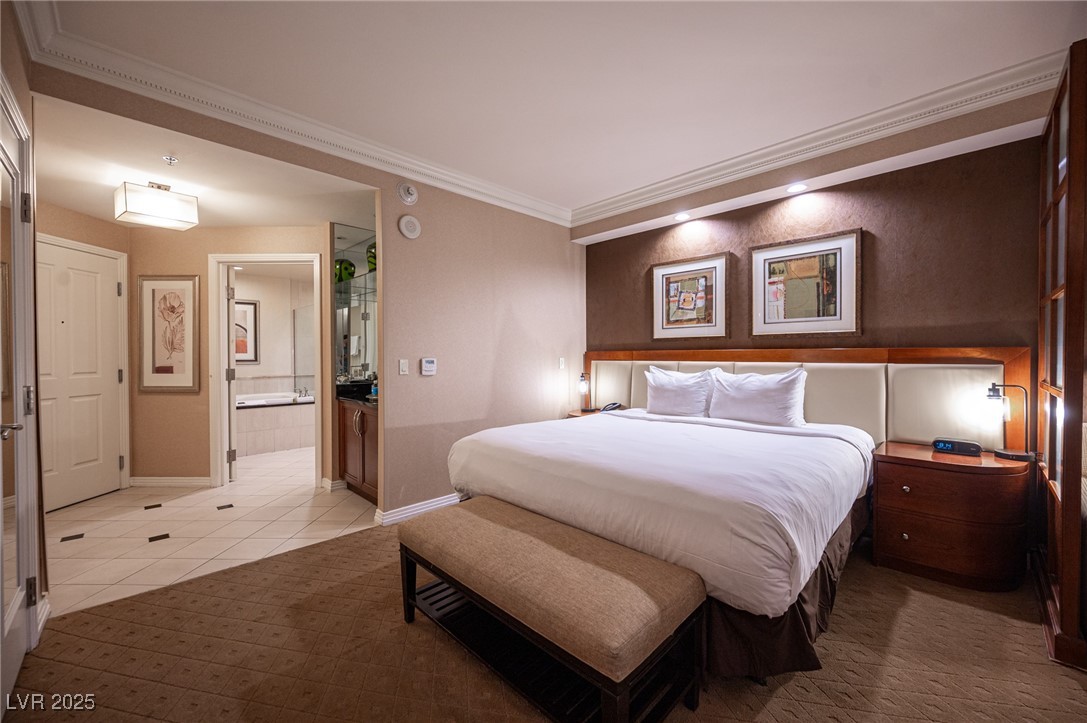 135 E HARMON Avenue 1017