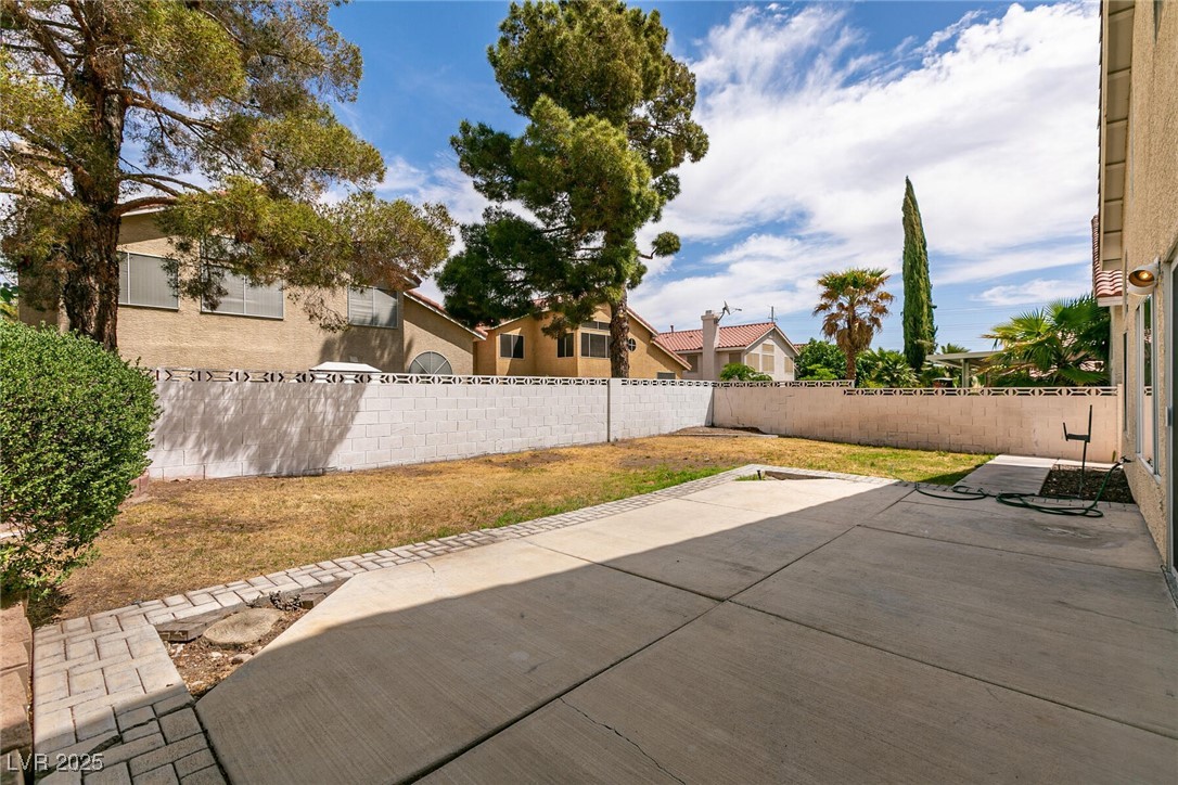 Las Vegas, Nevada 89128, United States, 4 Bedrooms Bedrooms, ,3 BathroomsBathrooms,Residential,Pending,113467