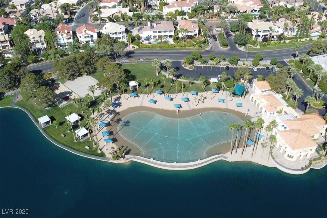 Las Vegas, Nevada 89128, United States, 4 Bedrooms Bedrooms, ,3 BathroomsBathrooms,Residential,Pending,113467