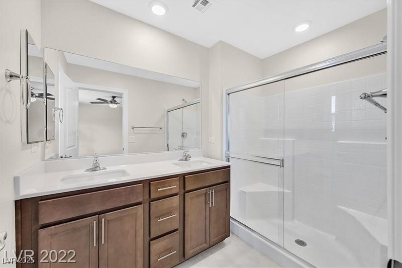 372 Rosefinch Street