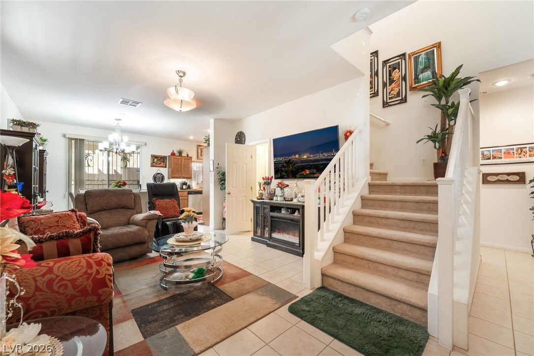 5449 Gold Country Street