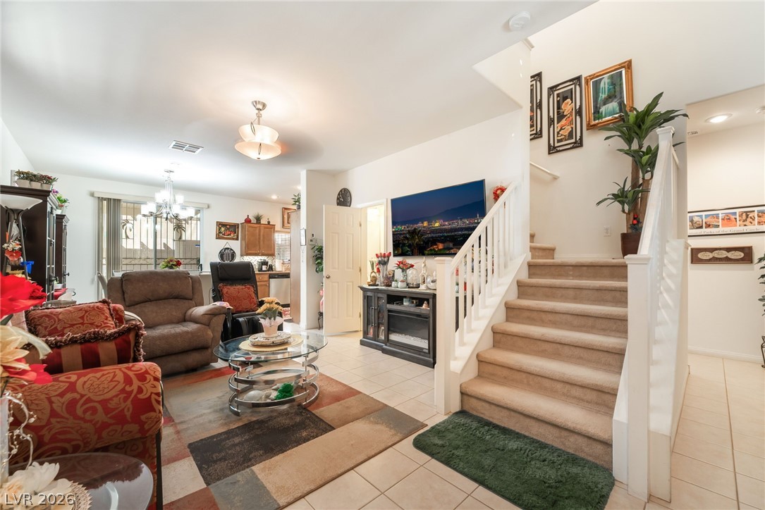 5449 Gold Country Street