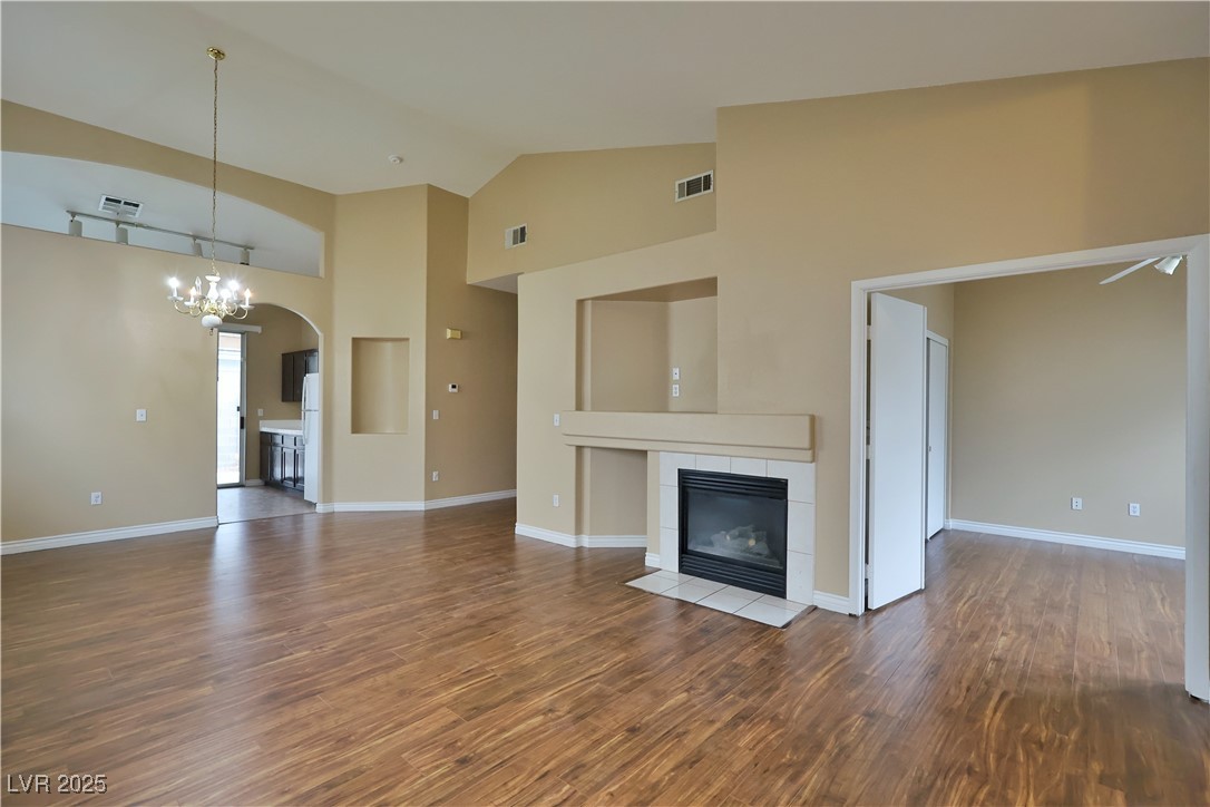 Properties 4 5236 Ladyhawk Way